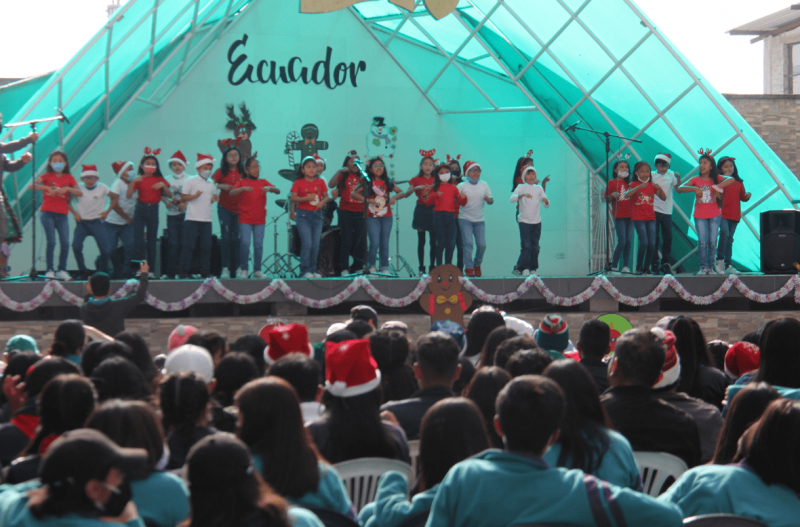 Archivo:Presentacion1 navidad.png